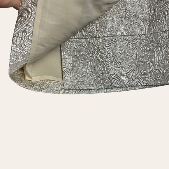 J.Crew Origami Metallic Silver Matelasse Wrap Mini Skirt Size 2 - Picture 3 of 6